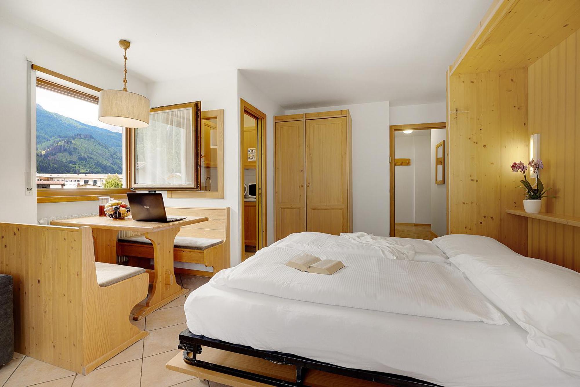 Aparthotel Majestic Predazzo Esterno foto