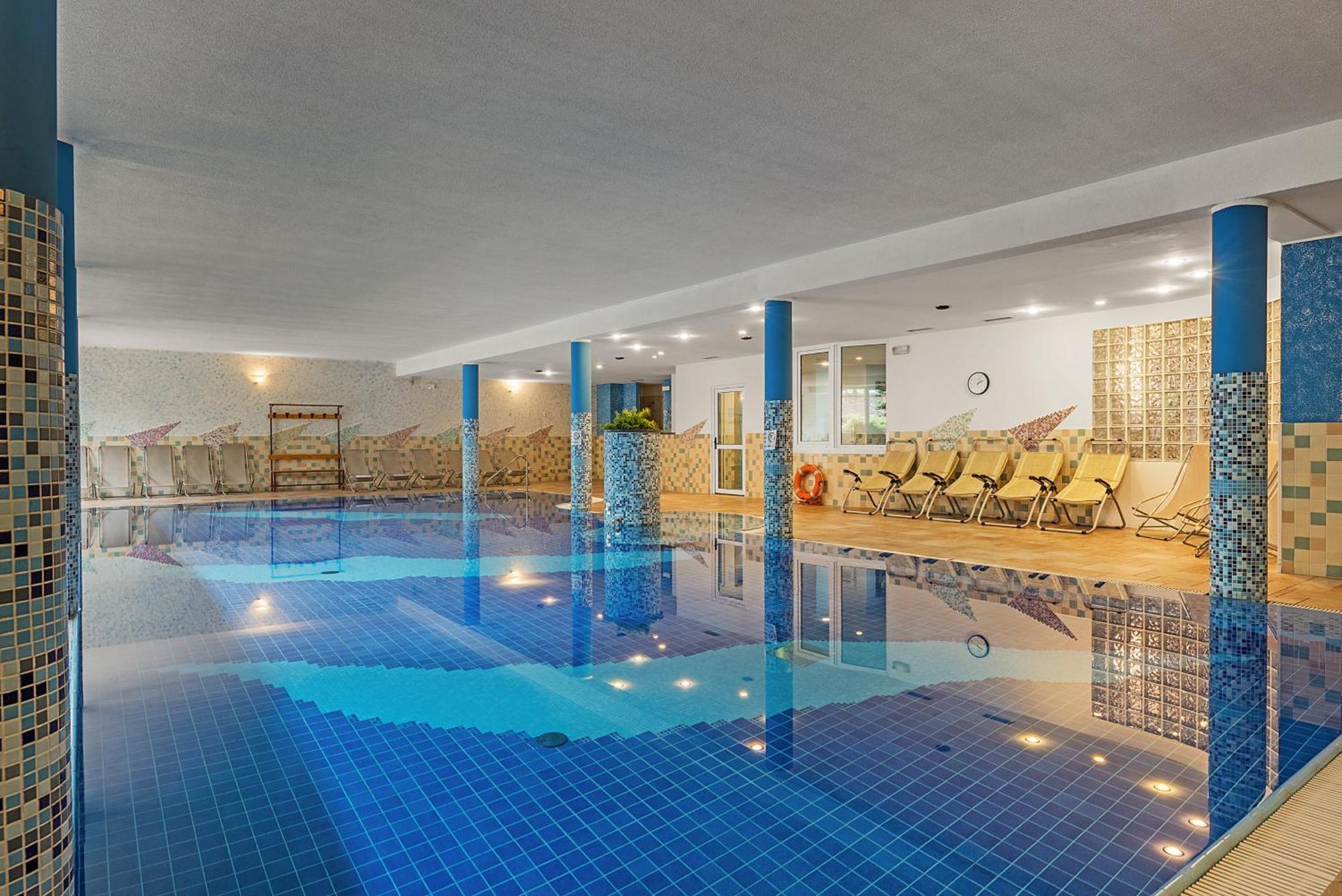 Aparthotel Majestic Predazzo Esterno foto